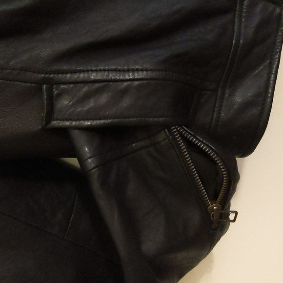 Black 100% Genuine Leather Moto Jacket, Black sz Sm - Picture 2 of 7